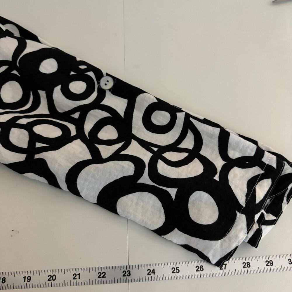 John Mark Women's Geometric Printed Button Up Shi… - image 8